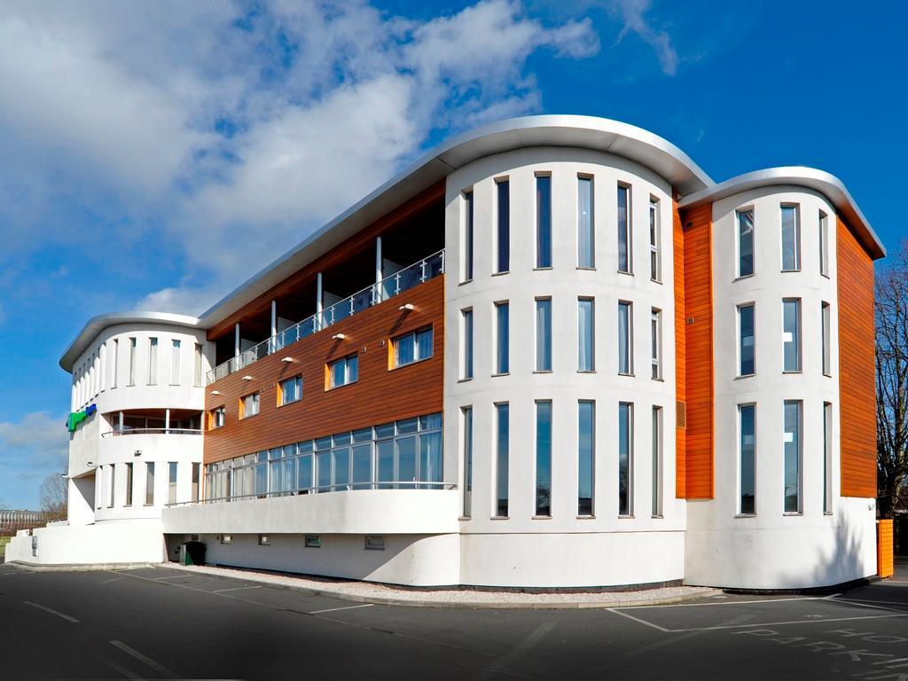 Holiday Inn Express Crewe, An Ihg Hotel Екстериор снимка