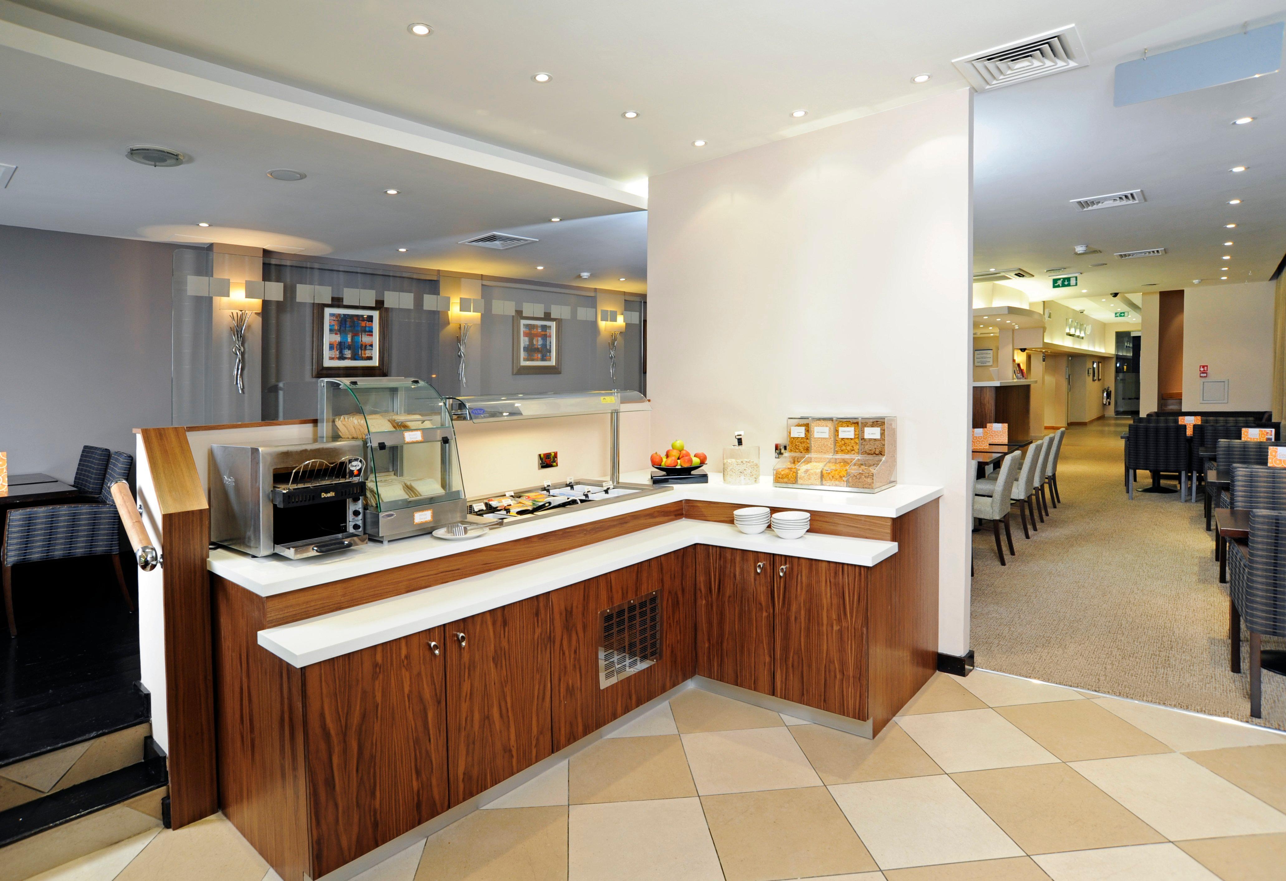 Holiday Inn Express Crewe, An Ihg Hotel Екстериор снимка