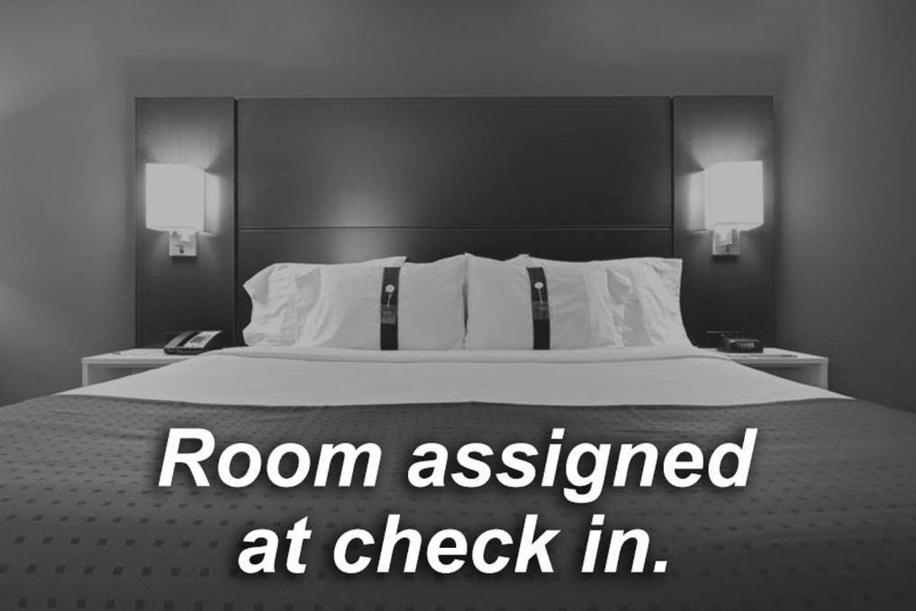 Holiday Inn Express Crewe, An Ihg Hotel Екстериор снимка
